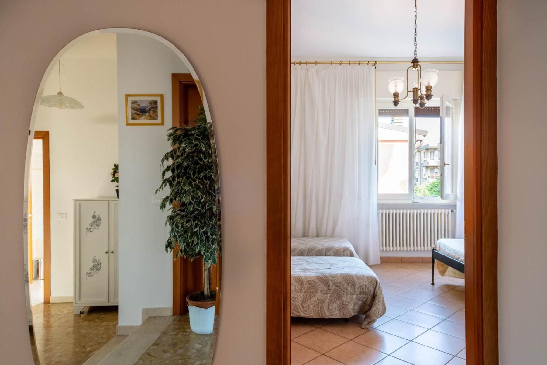Appartamento Zia Cecilia Дезенцано-дель-Гарда Экстерьер фото